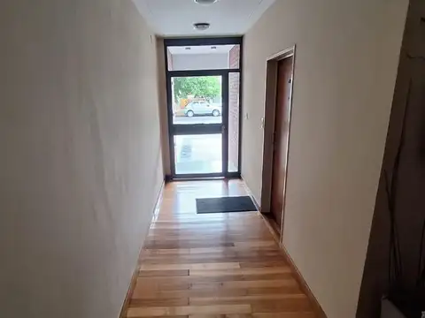 Depto Tipo Casa en Alquiler de 2 dormitorios