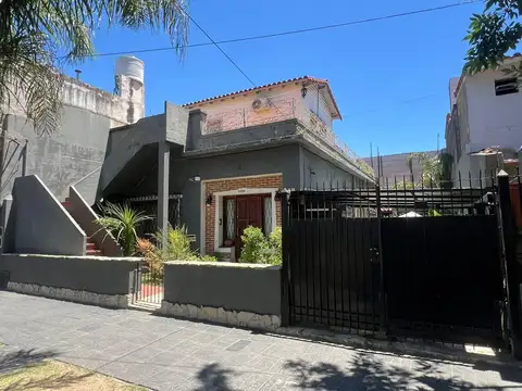 Depto Tipo Casa en Alquiler de Monoambiente