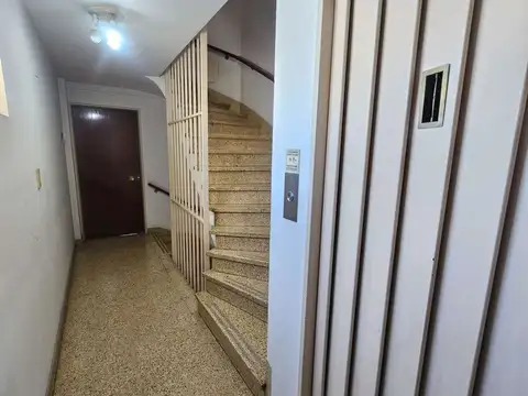 Departamento en Venta en Flores, USD 145.000