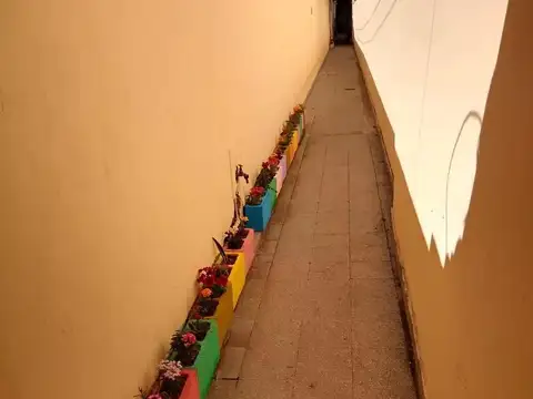 Depto Tipo Casa 4 ambientes con 1 baño