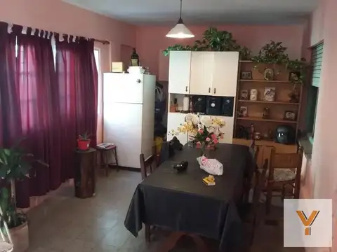 Depto Tipo Casa en Venta 60 años
