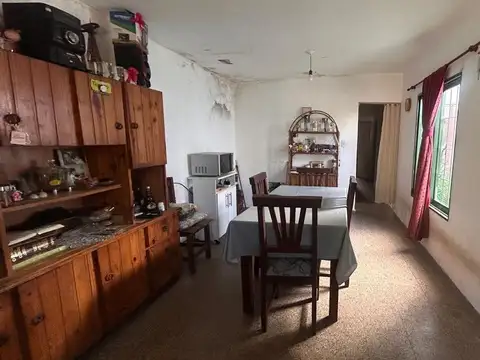 VENTA CASA 3 DORM EN RESIDENCIAL  VELEZ SARSFIELD