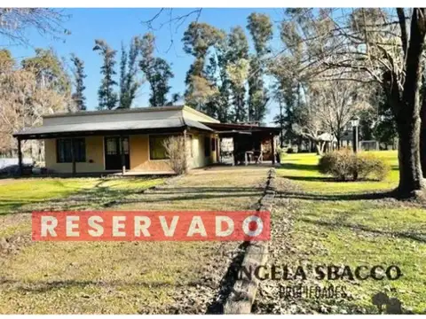 Hermosa Casa quinta en Barrio parque Jularo. APTO CREDITO!