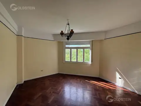 Depto Tipo Casa en Alquiler 50 años