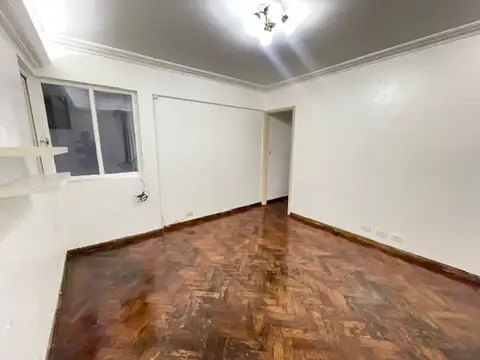 Luis María Drago 300, Piso 1