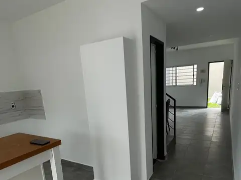 Casa en Alquiler en Villa Ariza, $ 850.000