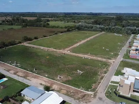 Terreno en Venta 25  mts Fondo