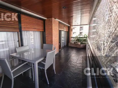 Departamento en Venta de 4 dormitorios