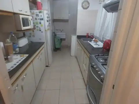 Av. Crámer 2500, Piso 1