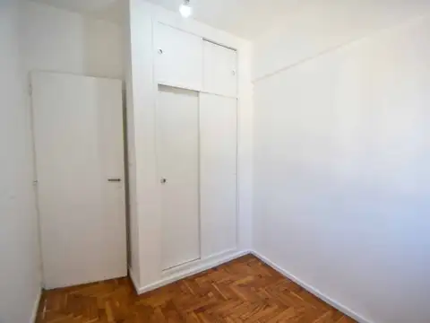 VENTA 4 AMBIENTES CON BALCON FRENTE