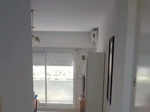 VENDO MONOAMBIENTE AMUEBLADO