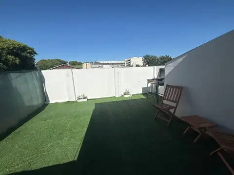 Depto Tipo Casa en Venta 46 años