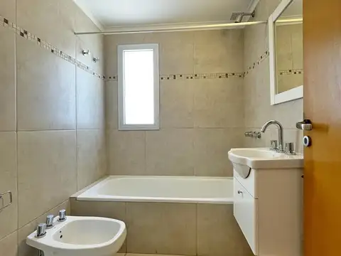 Departamento en Alquiler Temporal con 1 cochera