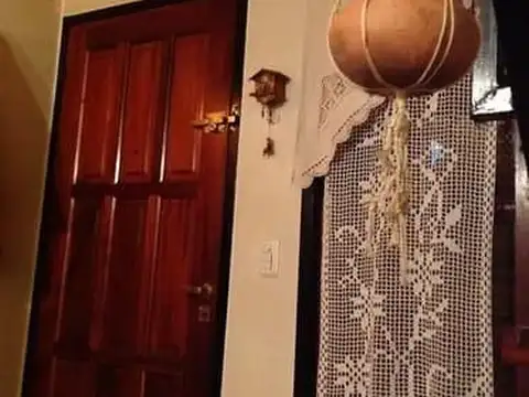 Depto Tipo Casa en Venta de 3 ambientes