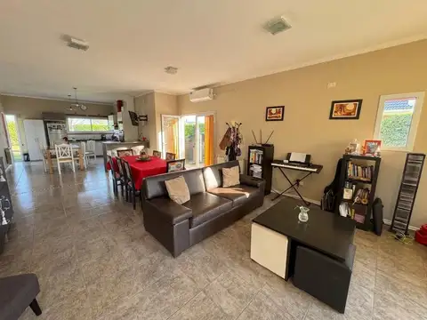 Casa en Venta en Juana Koslay, USD 235.000
