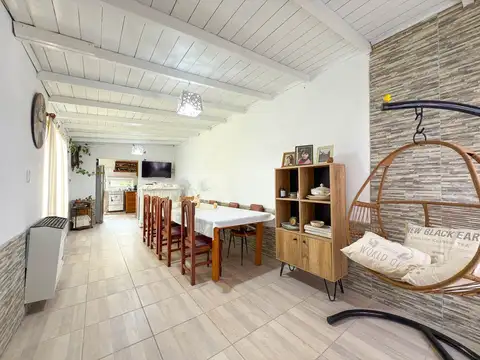VENTA/PERMUTA CHALET CON DEPENDENCIA ZONA CERRITO