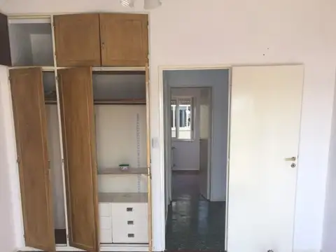 Depto Tipo Casa en Alquiler de 3 dormitorios