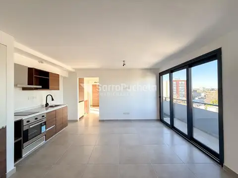Venta departamento 2 ambientes con terraza en Morón.