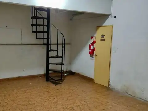 Local en Venta 56 años