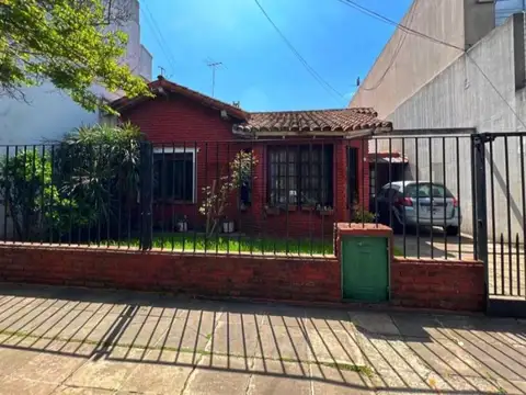 Casa Castelar Norte 4 ambientes, 3 Dormitorios