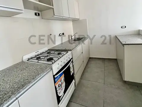 12 43 y 44 , Piso 0