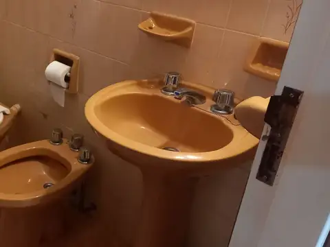 Casa en Venta con 5 cocheras