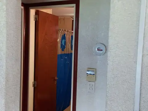 Casa 11 ambientes con 5 baños