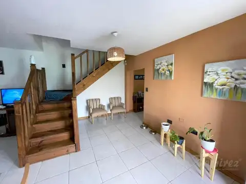 Casa en Venta con 1 cochera