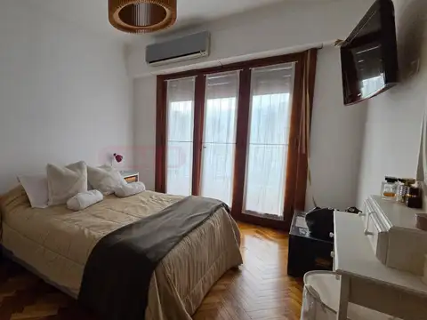Venta Departamento 5 Ambientes con Balcon Colegiales