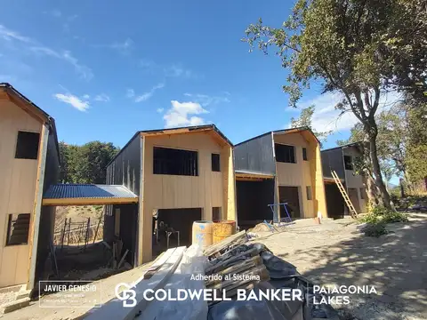 Casa en Venta con 1 cochera