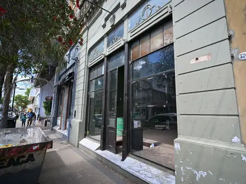 Local en Venta 53 años