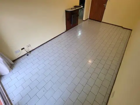 Departamento en Alquiler en Flores, $ 670.000