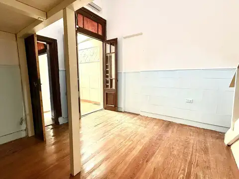 Depto Tipo Casa en Venta en Caballito, USD 64.000