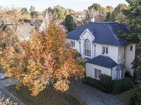 Casa en Venta de 4 dormitorios