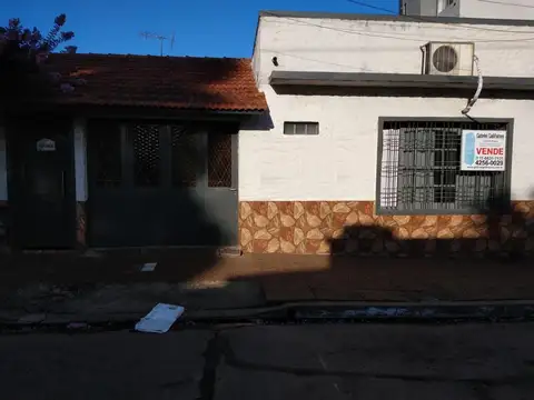 Casa en Venta en Berazategui, USD 120.000