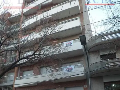 Alquiler - Cochera - Rep.de La Sexta