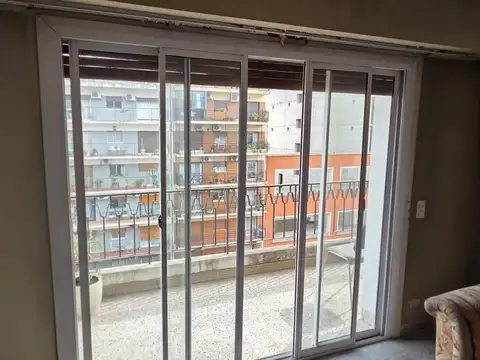 Departamento 4 ambientes con 2 baños