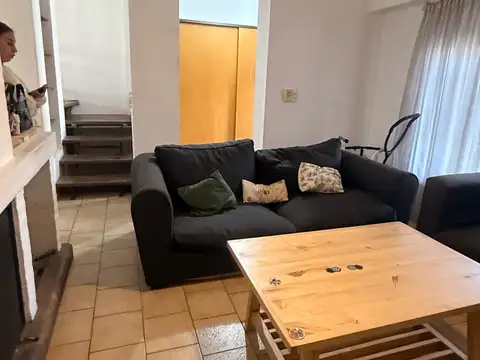 Casa 4 AMB CON PATIO, PARRILLA Y TERRAZA COCHERA