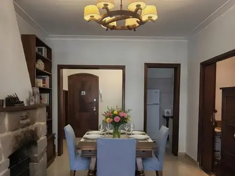 Excelente Depto tipo pH en 1 piso por escalera con cochera