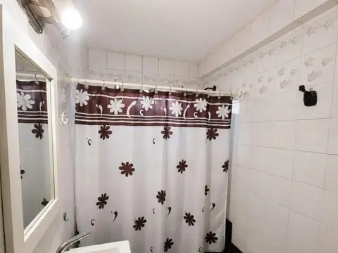 Depto semipiso  venta centro de Ballester 3 ambi
