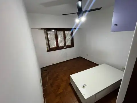Venta- Ph- Departamento- 3 ambientes- terraza propia- Balcón- Permuta- Ramos Mejia