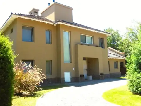 CASA VENTA MORENO "CAMPOS DE ALVAREZ"