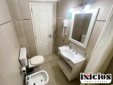 Hotel en Venta 100 plazas