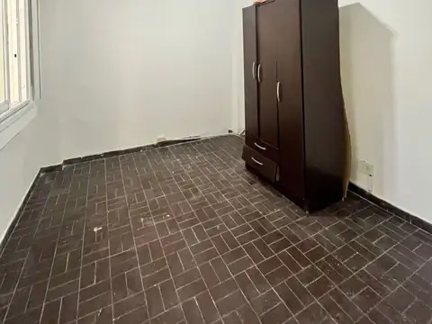 Departamento - Alquiler - Argentina, Capital Federal - Virrey Liniers 1200