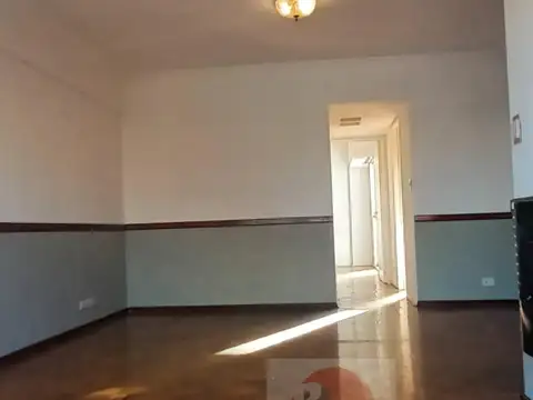 Salta 1200, Piso 7