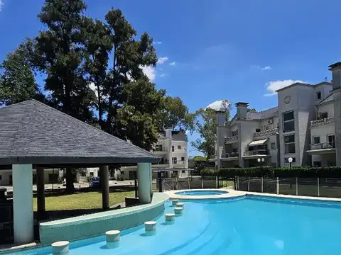 Excelente mono ambiente en alquiler en Aston Village