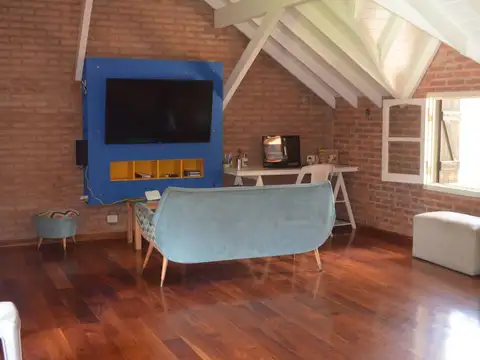 Casa en Venta en Ituzaingo, USD 900.000