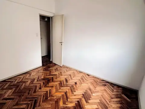 Departamento en Alquiler en Flores, $ 590.000