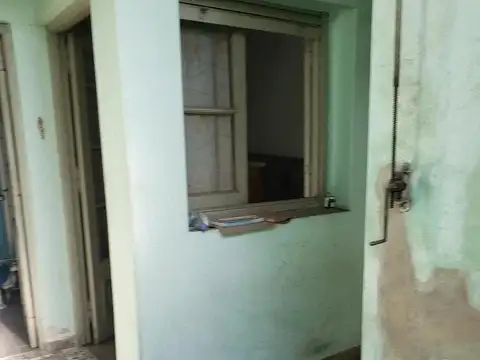 VILLA LUGANO.  RIESTRA 5300 TERRENO 8.66 X 35.50 CONSTRUIBLE 1048 M2 PB + 7 piso+2 retiros