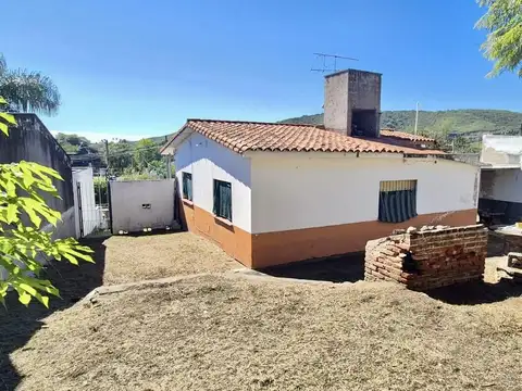 Casa 5 ambientes con 1 baño